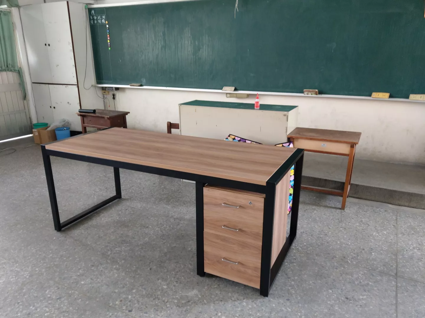 學校